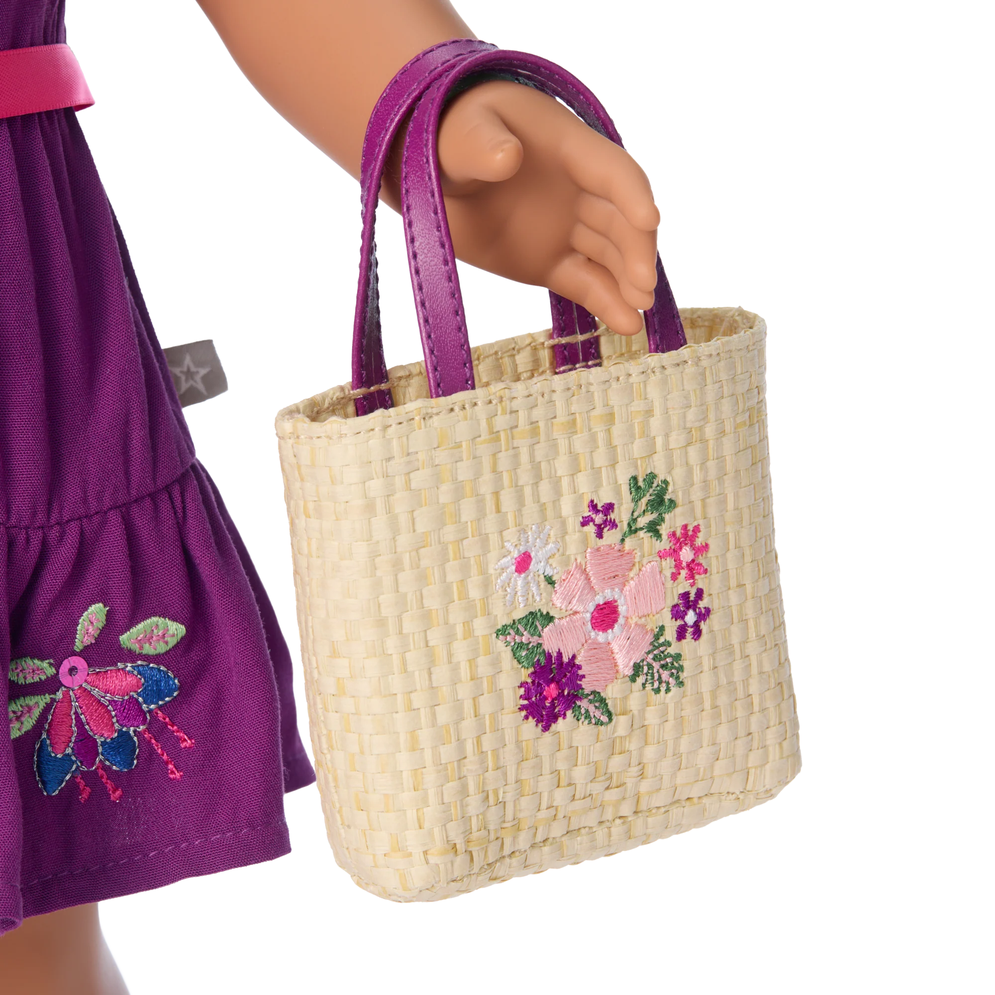 Raquel’s™ Beach Bundle (Girl of the Year™ 2026) 47 Raquel’s™ Beach Bundle (Girl of the Year™ 2026)