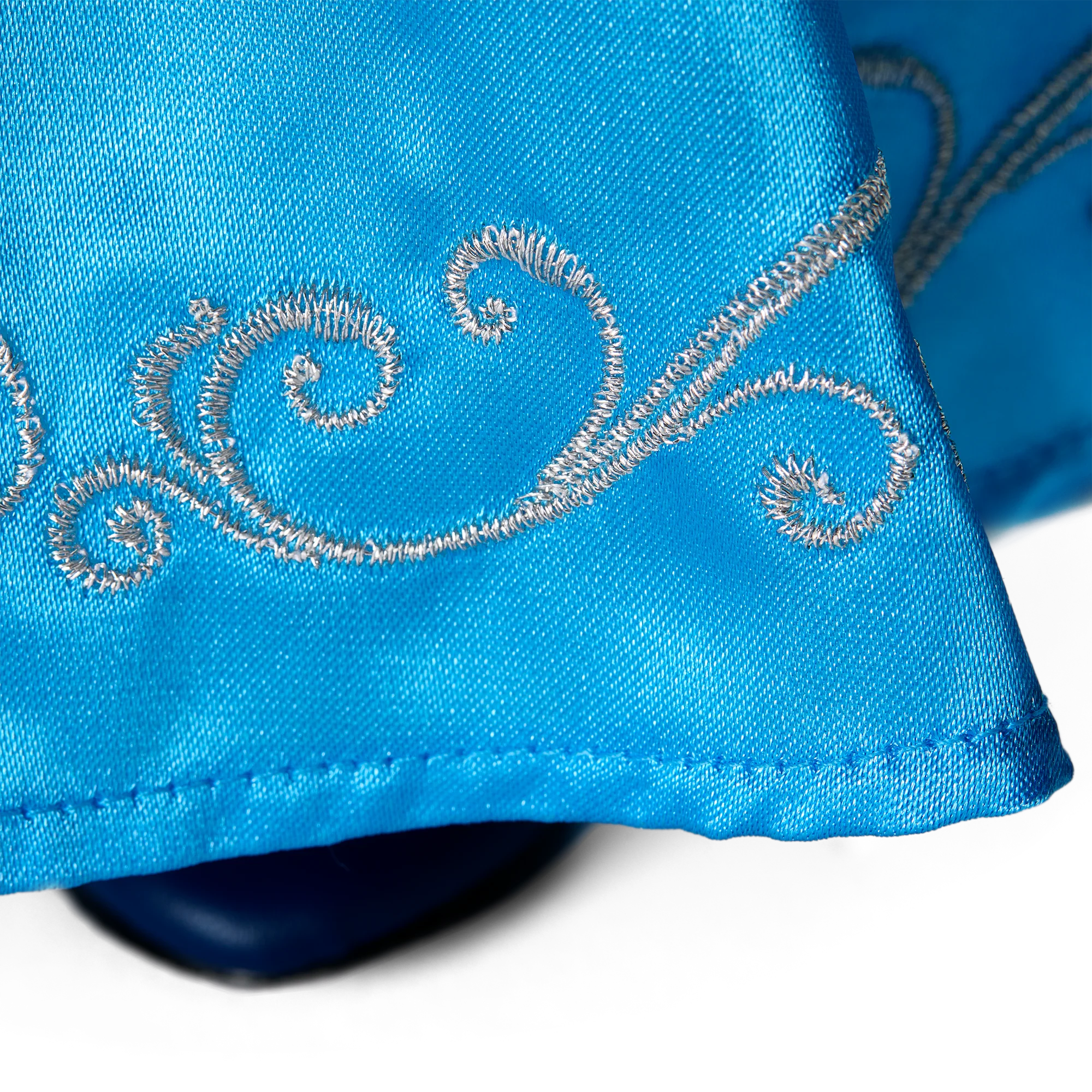 American Girl® Disney Princess Ariel Day Dress, Flounder & Accessories for 18-inch Dolls 6 American Girl® Disney Princess Ariel Day Dress, Flounder & Accessories for 18-inch Dolls